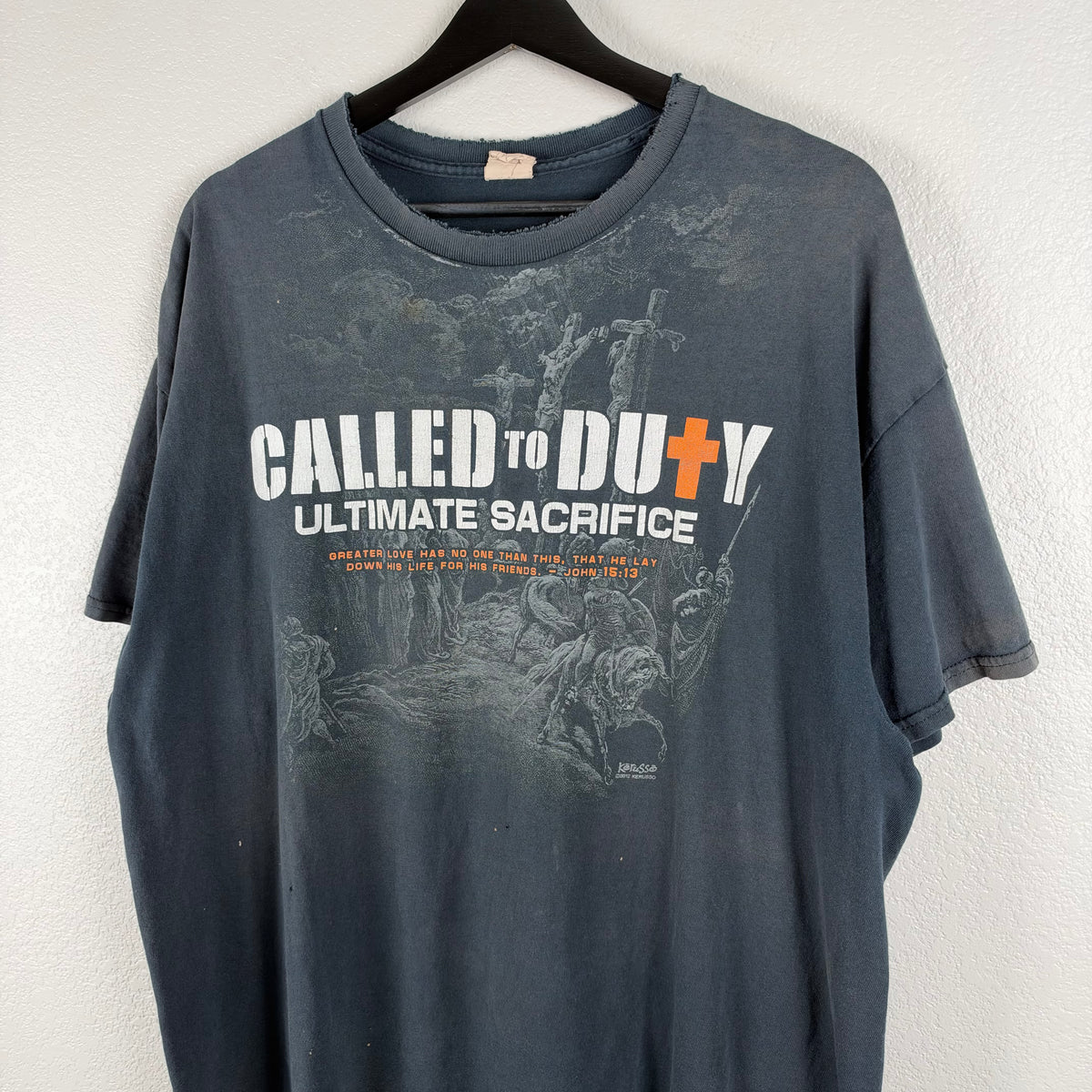 2000s Faded Call of Duty Jesus Parody Tshirt - XL