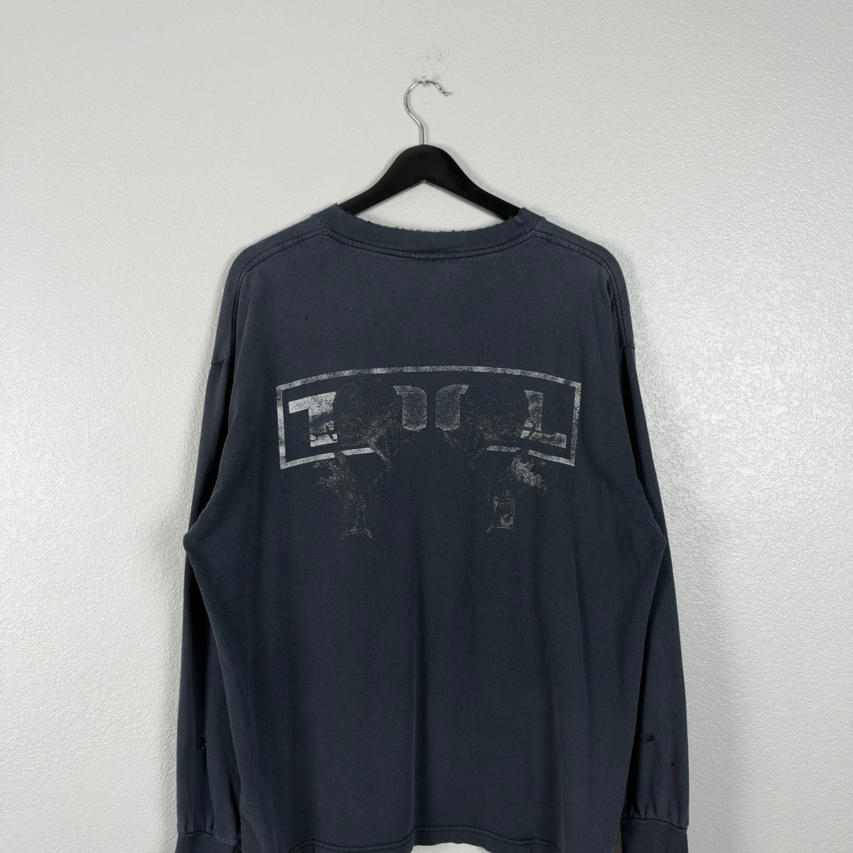 Thrashed 90s Medicine Twins Tool Syringe Longsleeve -XL